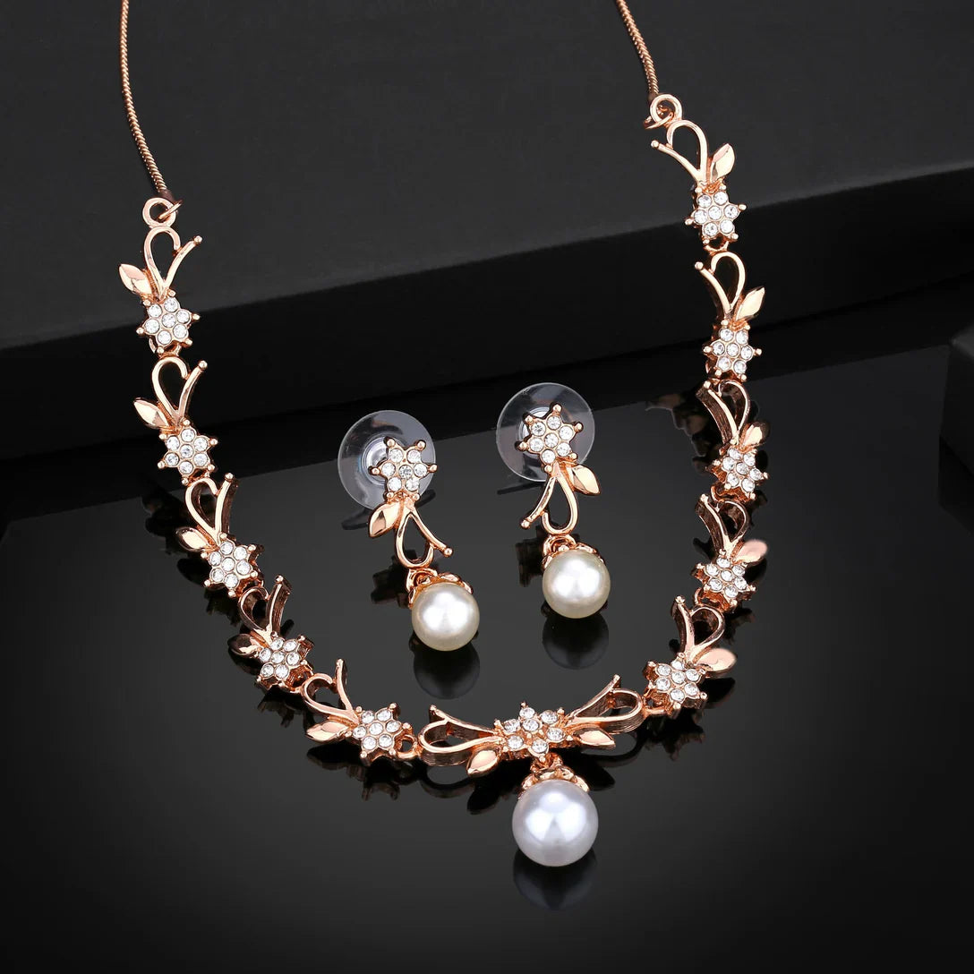 Luxury & Fashionable Pearls Designer Necklace Set